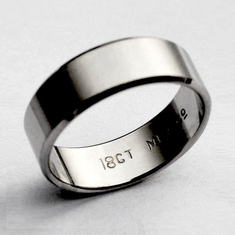 18ct Mens Wedding Ring 6mm
