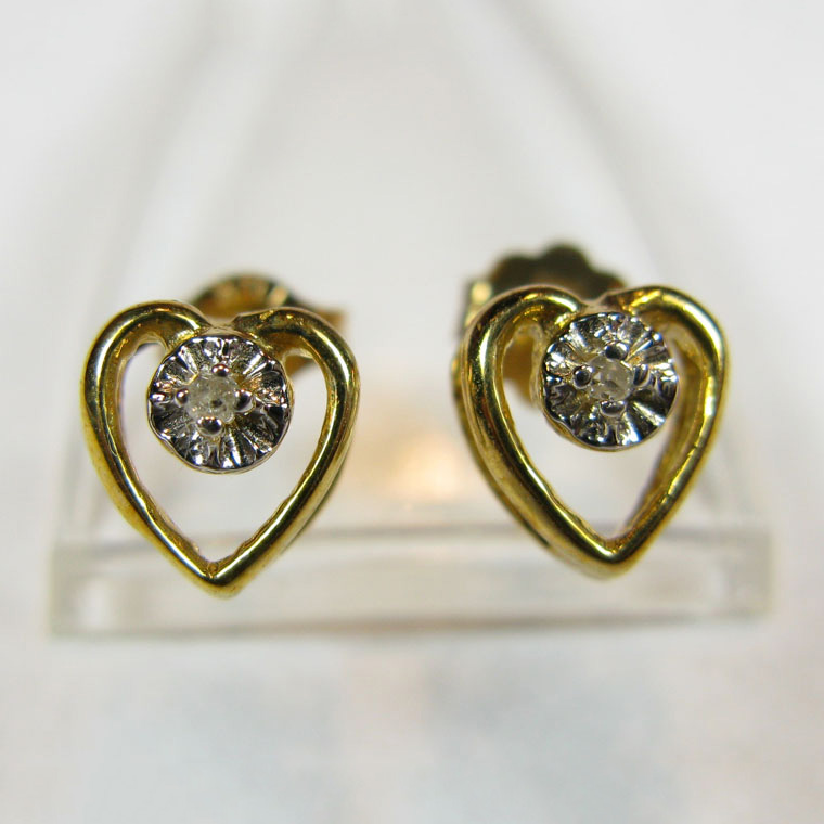 10 carat solid two toned yellow and white gold diamond heart shaped earrings
